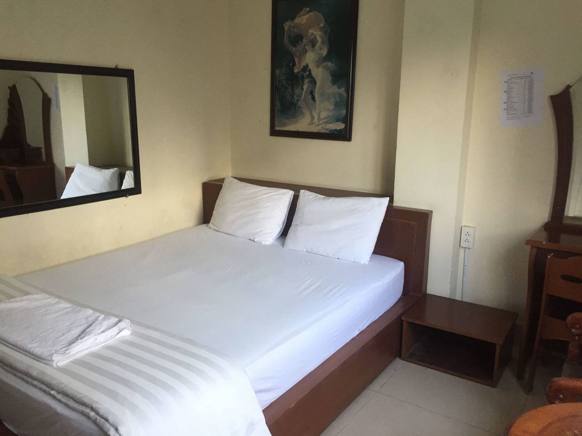 The Six Hotel-Hoang Long Son 3 Ciudad Ho Chi Minh  Exterior foto