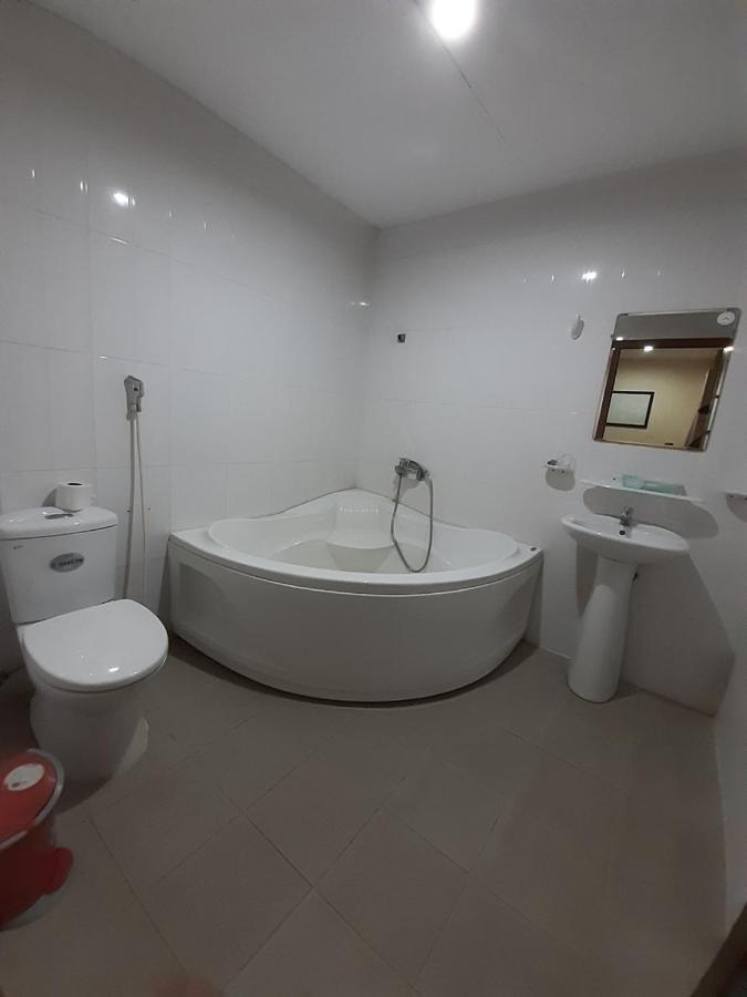 The Six Hotel-Hoang Long Son 3 Ciudad Ho Chi Minh  Exterior foto